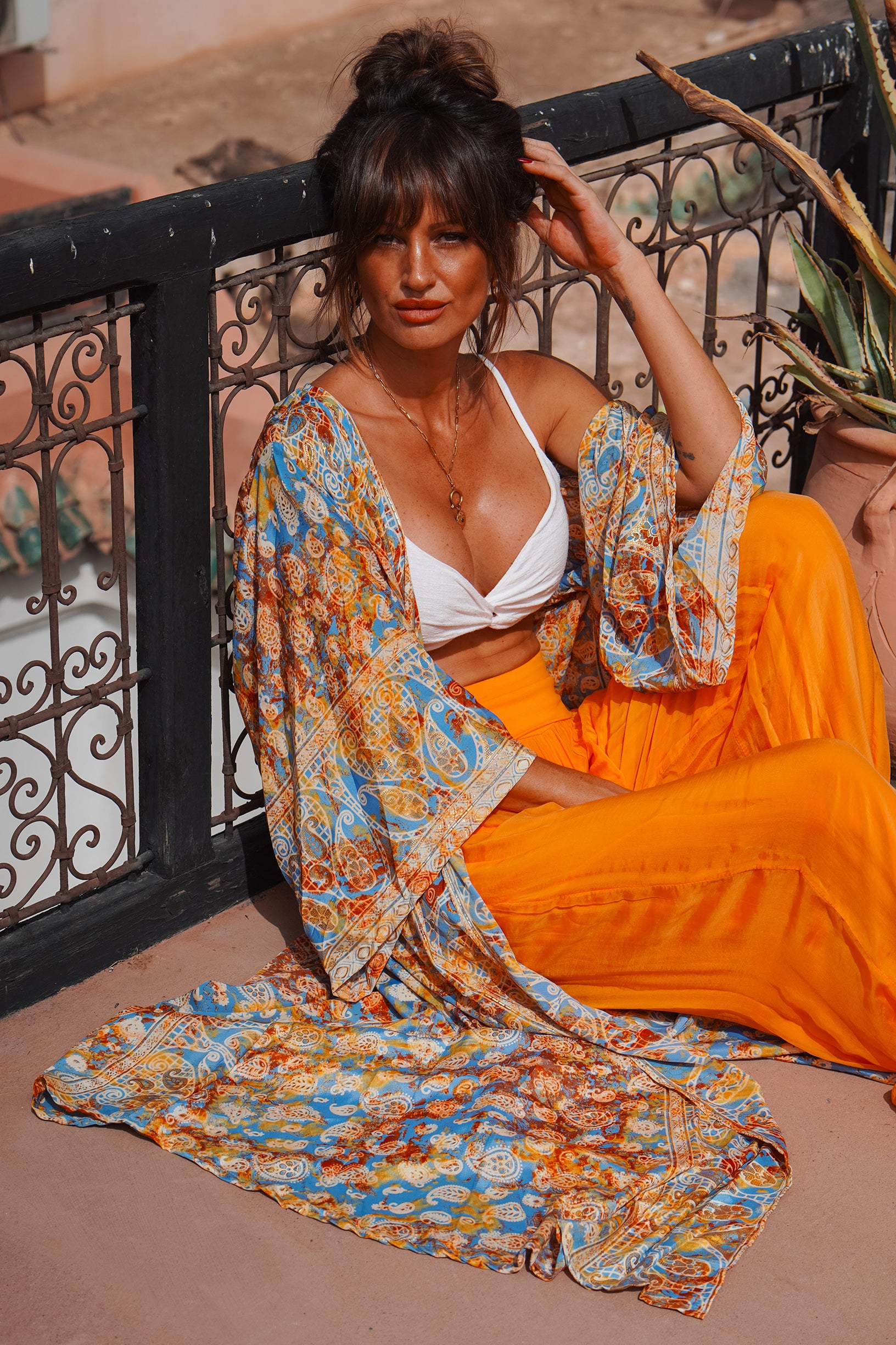 Hotel Kalinga Brooks Bedlam Knit Running Shoe Glamorous Kimono